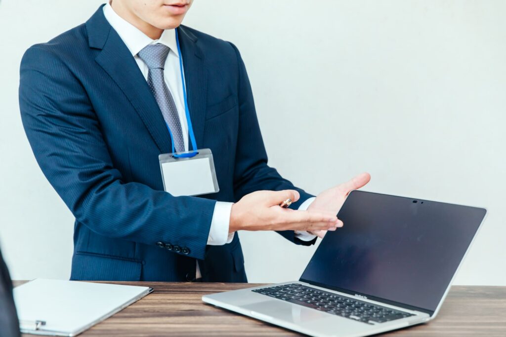 Webサイト見積もりの項目は？費用内訳と効果的な理解方法
